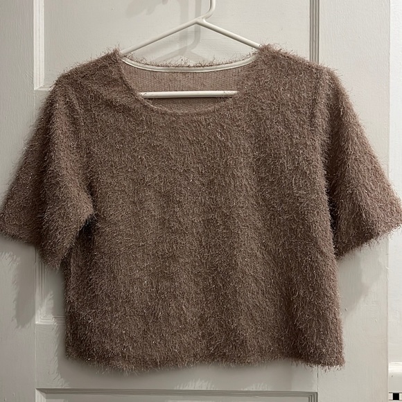 TAUPE HAIRY GLITTER CROP TOP - Picture 1 of 4